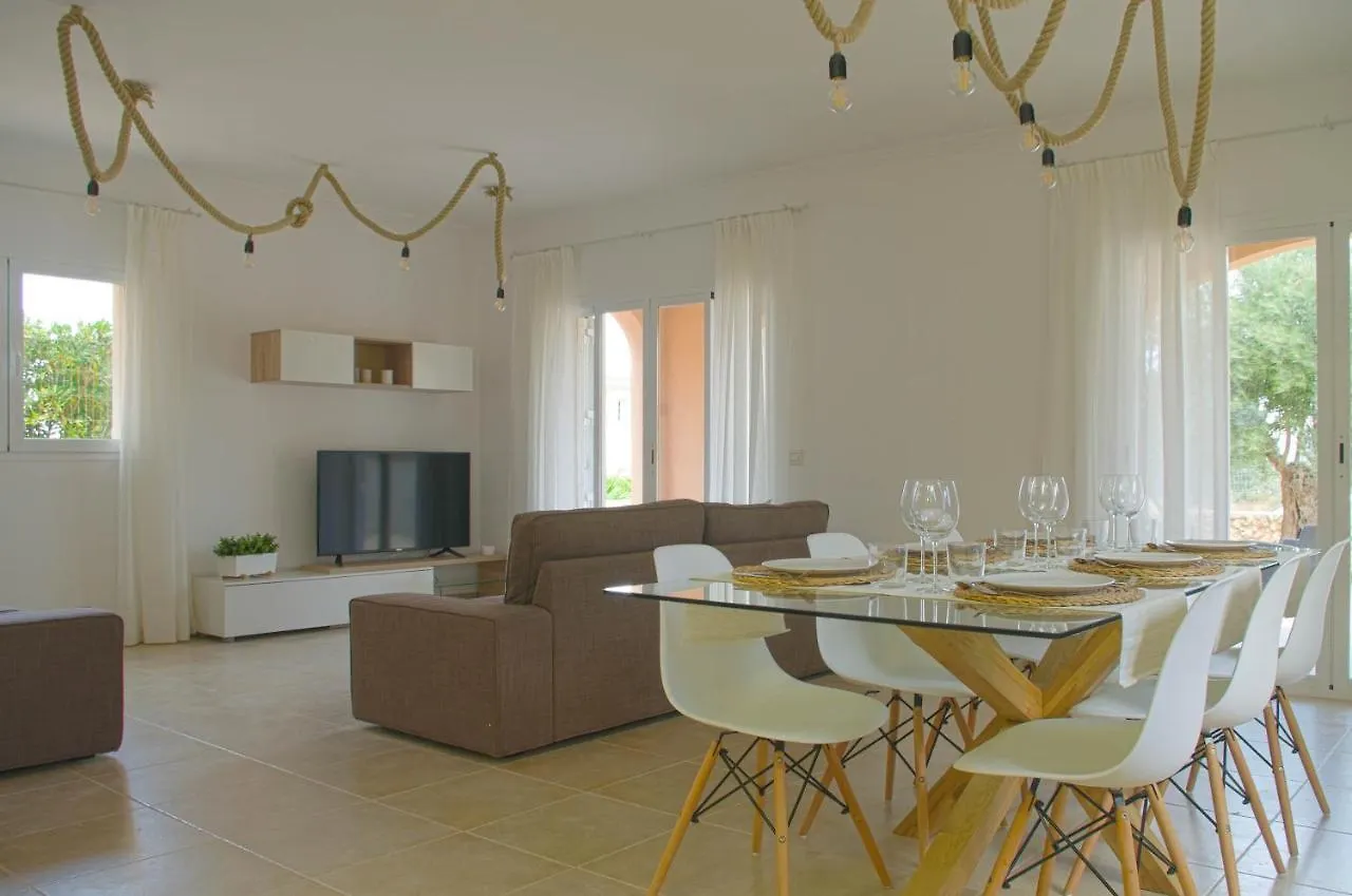 Holiday home Dones Daigua Villa Colonia de Sant Pere
